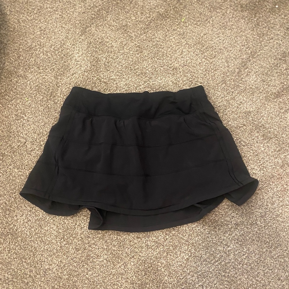 Lululemon pace rival skirt size 6